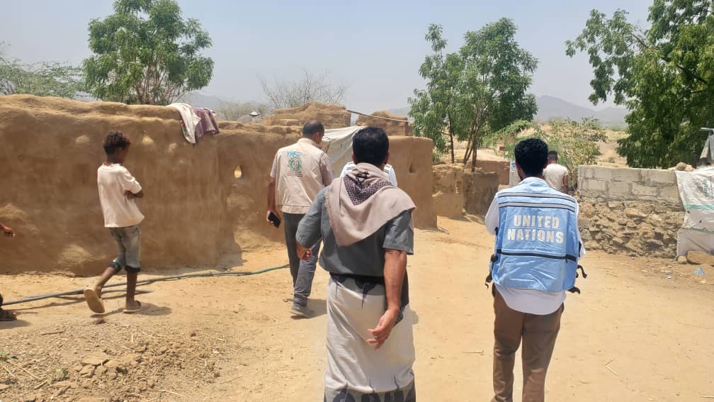 زيارة ميدانية للاطلاع على أنشطة مشروع "توفير الدعم المتكامل المنقذ للحياة متعدد القطاعات.." في مديريات خيران المحرق وكعيدنة ووشحة، بمحافظة حجة