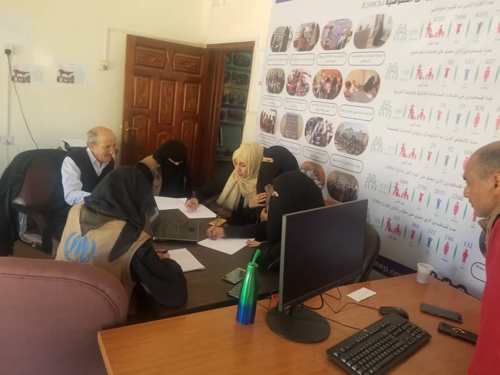 إقامة دورة تدريبية لرفع قدرات وكفاءة الأخصائيين الاجتماعيين والنفسيين والعاملين في المنظمة العامة للأخصائيين الاجتماعيين YGUSSWP من أجل تحسين جودة اعداد التقارير